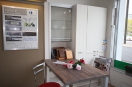günstige Küche L-Form aus Küchenstudio Kallenbach GmbH 15370 Fredersdorf- Vogelsdorf Deutschland